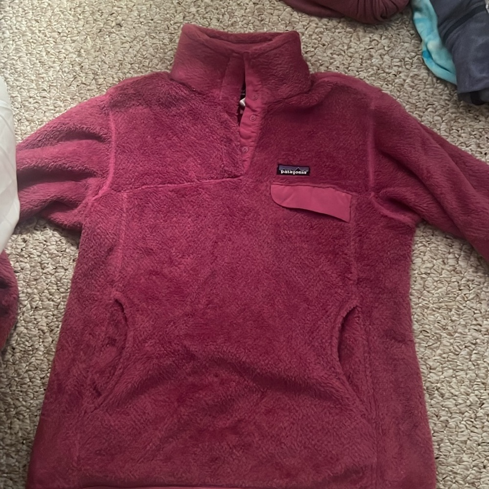 Pink Patagonia pullover - Picture 2 of 2